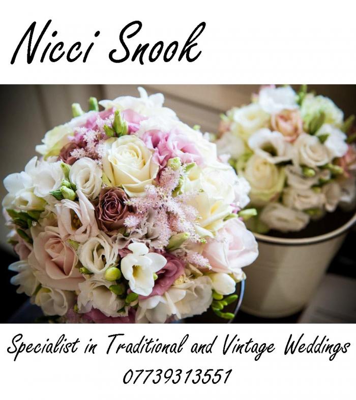 Nicci Snook Flowers - Specialist in Traditional and Vintage Wedding Flowers